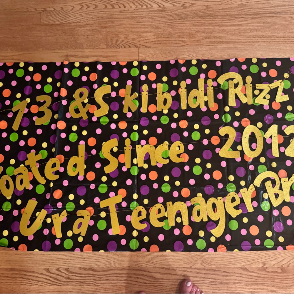 3 x gold glitter Party Banners